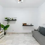 Svl - Sunny And Bright Apartment At Historical Center