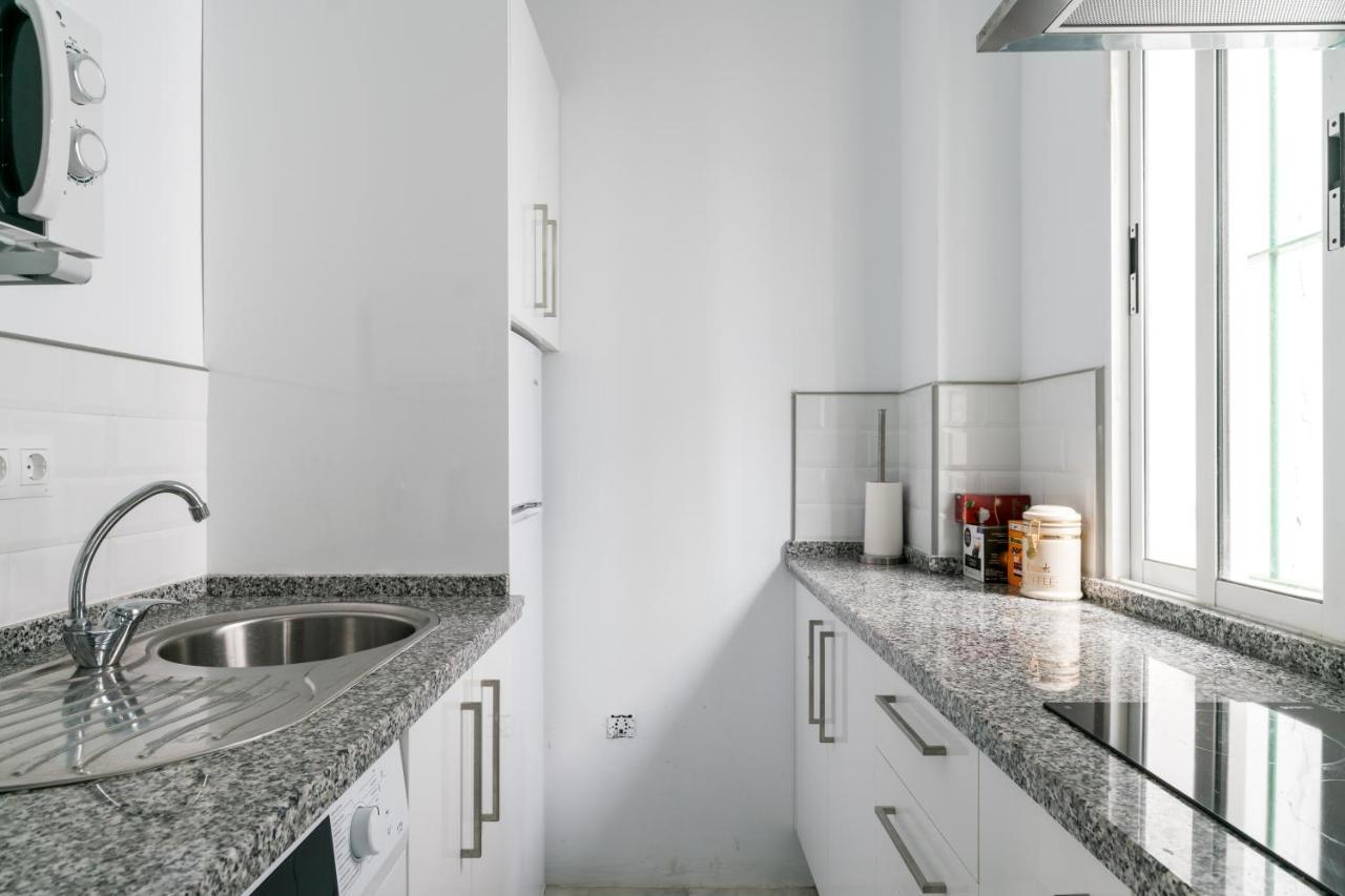 Svl - Sunny And Bright At Historical Center Apartment