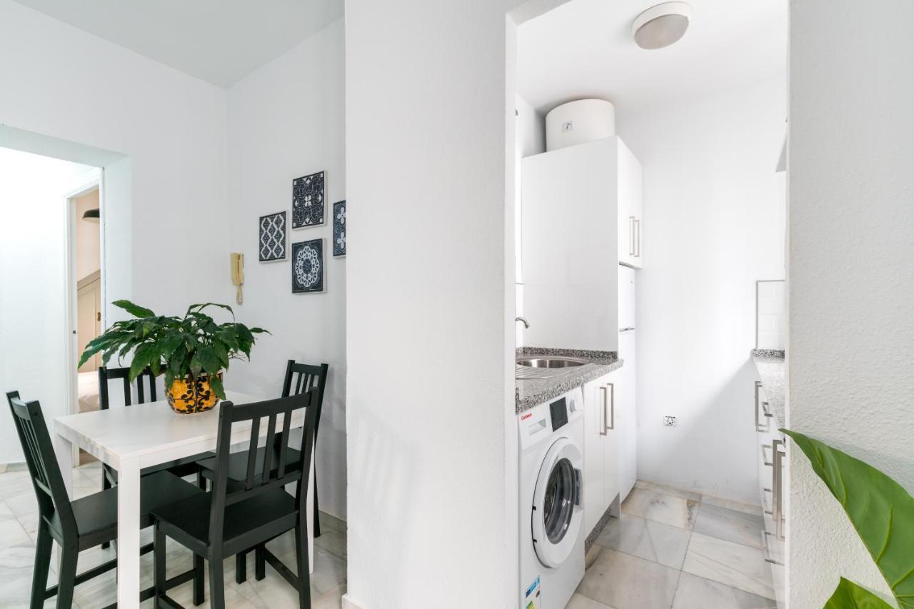 Svl - Sunny And Bright At Historical Center Apartment